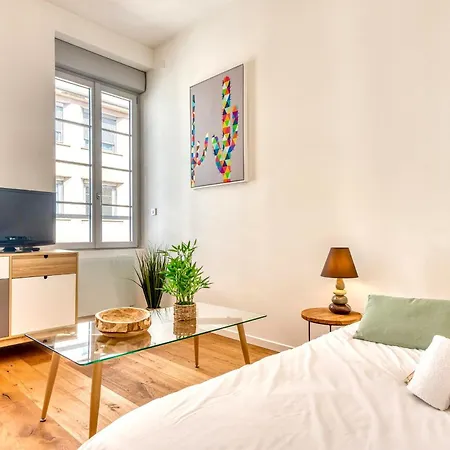 Apartment Le Martini - Agreable Au Brotteaux Metro B Lyon